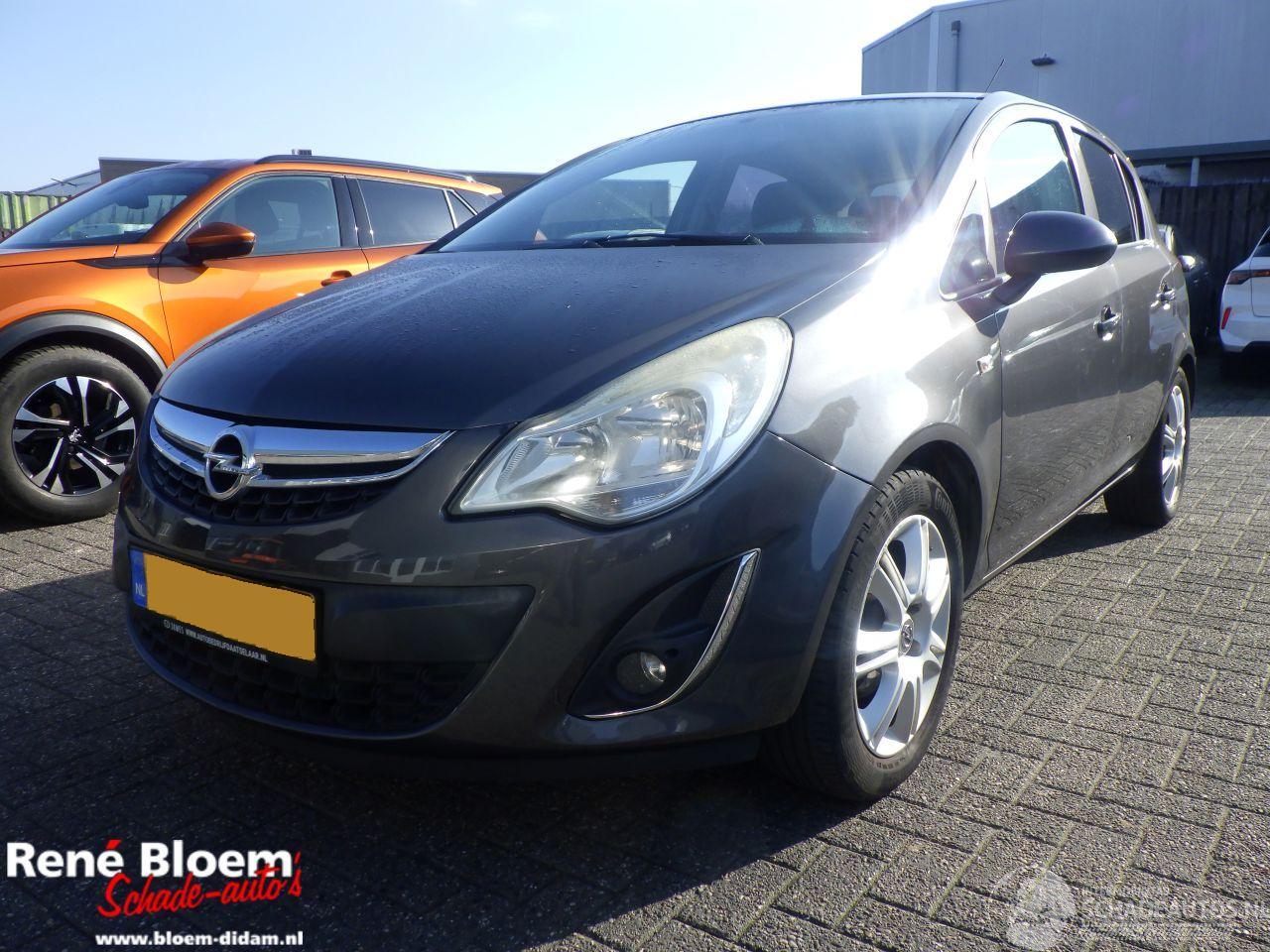 Opel Corsa 1.4-16V 5drs Airco