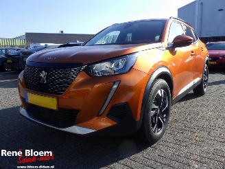 krockskadad bil auto Peugeot 2008 1.2 PureTech Allure 131pk Autom 2022/2