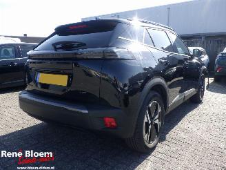 Voiture accidenté Peugeot e-2008 EV GT Avantage 54kWh 2025/11