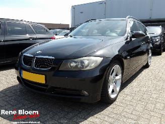 Vaurioauto  passenger cars BMW 3-serie 325i Dynamic Executive 218pk 2005/9