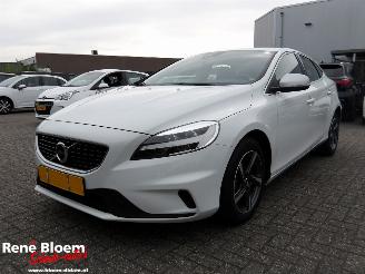 škoda osobní automobily Volvo V-40 2.0 D3 R-Design Aut 2017/10