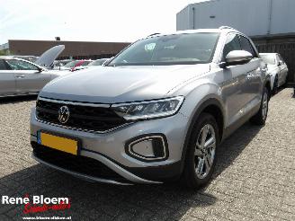 skadebil auto Volkswagen T-Roc 1.0 TSI Life 75 Edition 2023/5