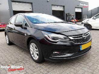 Opel Astra 1.0 Edition 5drs picture 2