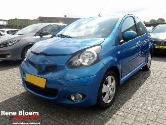 uszkodzony samochody osobowe Toyota Aygo 1.0 12V 5drs Airco 2009/6