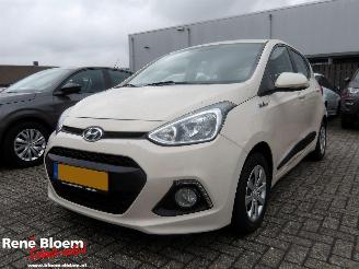 Avarii autoturisme Hyundai I-10 1.0i i-motion Comfort Plus Airco 2014/2