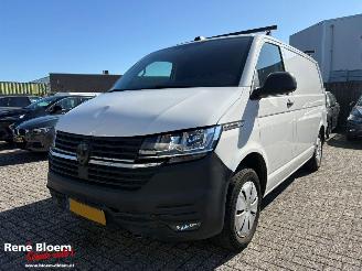 skadebil bedrijf Volkswagen Transporter 2.0 TDI L1H1 110pk 2023/8