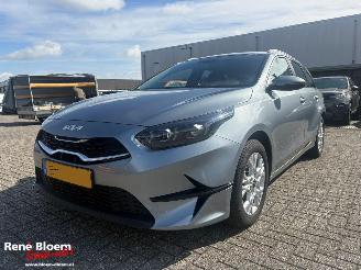 Schadeauto Kia Ceed 1.0 T-GDi DynamicLine 2022/9