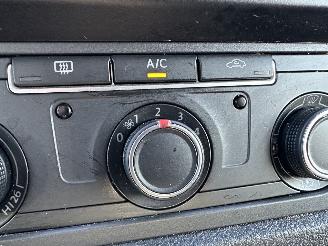 Volkswagen Transporter 2.0 TDI 102pk euro.6 L1/H1 Comfortline - nap - navi - pdc - airco - cruise control - licht + regensensor picture 16