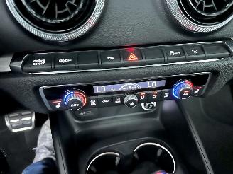Audi A3 Gereserveerd sportback 1.5 TFSI 150pk aut + f1 S-Line Ed - pano - virtual - cam - carbon - leer - gele gordels - s3 picture 32