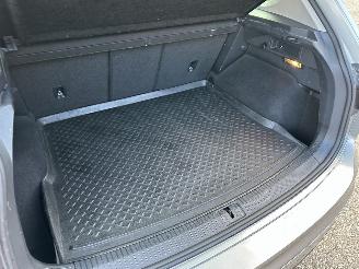 Volkswagen Tiguan 1.4 TSI 150pk aut + f1 R-Line - pano - nap - massage - trekh - front + line assist - dynaudio - virtual picture 97