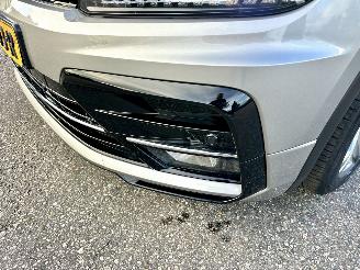 Volkswagen Tiguan 1.4 TSI 150pk aut + f1 R-Line - pano - nap - massage - trekh - front + line assist - dynaudio - virtual picture 121