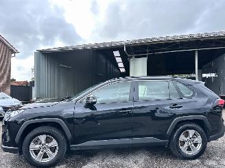  Toyota Rav-4 2.5 Hybrid 178pk aut + f1 Business - 119dkm nap - front + line assist - leer - camera - clima - cruise contr 2022/11