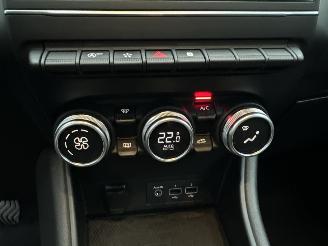 Renault Captur Gereserveerd 1.0 TCe Turbo 101pk Intens - nap - navi - camera - pdc v+a - keyless - virtual - front + line assist - sfeerverl picture 56