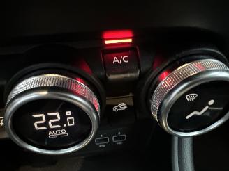 Renault Captur Gereserveerd 1.0 TCe Turbo 101pk Intens - nap - navi - camera - pdc v+a - keyless - virtual - front + line assist - sfeerverl picture 31