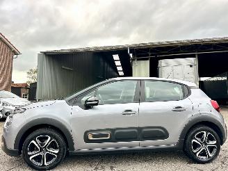 skadebil auto Citroën C3 1.2 PureTech 83pk C-Series - navi - line assist - clima - cruise - apple carpl - 66dkm nap - licht + regensensor 2022/12