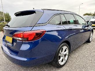 Opel Astra Gereserveerd sports tourer bus elegance 1.2T 131pk 6-bak - nap - navi - cam - bose - stoelverw v+a - stuurverw - keyless - front + line assist picture 5