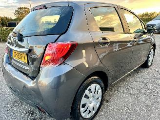 Toyota Yaris Gereserveerd 1.5 Hybrid 89pk automaat Aspiration 5drs - 52dkm nap - navi - camera - clima - cruise - facelift - rijdbaar picture 5
