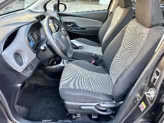 Toyota Yaris Gereserveerd 1.5 Hybrid 89pk automaat Aspiration 5drs - 52dkm nap - navi - camera - clima - cruise - facelift - rijdbaar picture 59