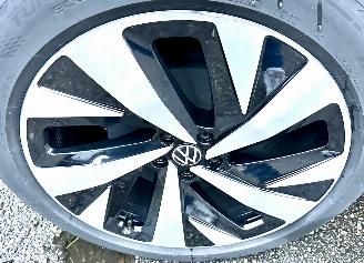 Volkswagen ID.4 Buss Pro 77Kwh 204pk aut - nap - 1e eig - 20 inch - cam - keyless - navi - sfeerverl - front + line assist - pdc picture 99