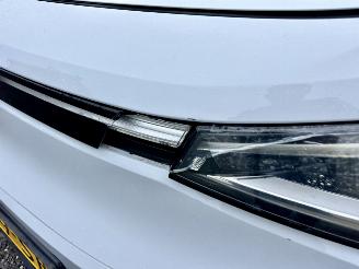 Volkswagen ID.4 Buss Pro 77Kwh 204pk aut - nap - 1e eig - 20 inch - cam - keyless - navi - sfeerverl - front + line assist - pdc picture 8