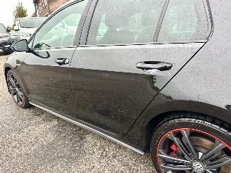 Volkswagen Golf 2.0 TSI GTI 245pk aut + f1 Perf. 5drs - pano - cam - virtual - keyless - acc - front assist - carplay - sfeerverlichting picture 114