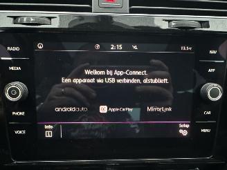 Volkswagen Golf 2.0 TSI GTI 245pk aut + f1 Perf. 5drs - pano - cam - virtual - keyless - acc - front assist - carplay - sfeerverlichting picture 15