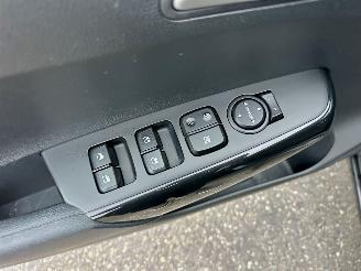 Kia Picanto 1.0 CVVT 67pk ComfortPlusLine Navigator - nap - camera - navi - airco - lmv - 4x elektr ram - aux + usb picture 19