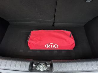 Kia Picanto 1.0 CVVT 67pk ComfortPlusLine Navigator - nap - camera - navi - airco - lmv - 4x elektr ram - aux + usb picture 46