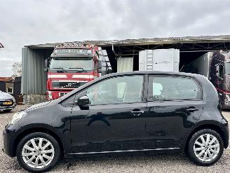 Schadeauto Volkswagen Up! 1.0 BMT Move up! 5drs 2017/1