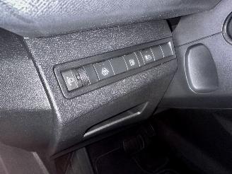 Peugeot 3008 1.6 HYbrid Plug-in 225 Allure 8-traps aut - nap - 1e eig - camera v+a - navi - sfeerverl - keyless - elektr klep picture 42