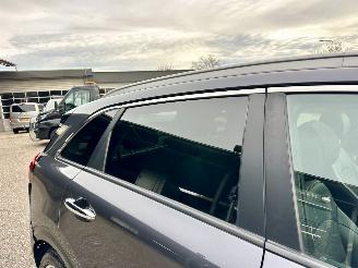 Kia Niro 1.6 Hybrid 119pk Aut Design Ed - nap - schuifdak - navi - cam - line assist - stuurverw - stoelverw picture 79