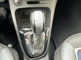 Renault Captur 1.2 TCe Turbo Xmod 120pk 6-traps aut - 84dkm nap - navi - cam - leer - stoelverw - keyless - pdc v+a picture 15