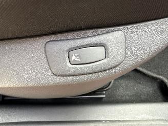 Renault Captur 1.2 TCe Turbo Xmod 120pk 6-traps aut - 84dkm nap - navi - cam - leer - stoelverw - keyless - pdc v+a picture 22