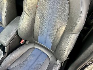 BMW 1-serie 118D 2.0 150pk 8-traps aut + f1 M-Sport - pano - front + line + side + park assist - sfeerverl - keyless - virtual picture 41