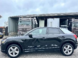 krockskadad bil auto Audi Q2 2.0 TDI Quattro 150pk 7-traps aut Sport 2017/12