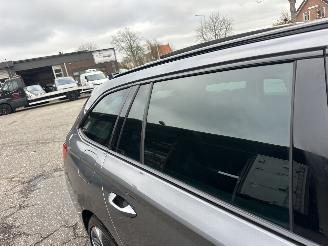 Skoda Octavia RS 2.0 TSI 265pk Aut + F1 Combi - pano - crystal light - front + line + side assist - virtual - 19 inch - keyless picture 96