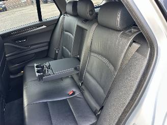 BMW 5-serie Touring 520i 184pk 8-traps aut Luxury Ed - nap - leer - stoelverw - elektr trekh + stuur - memory l+r picture 53