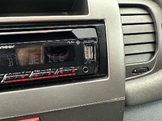 Lancia Ypsilon 1.2-16V 80pk Argento - nap - airco - cruise contr - lmv - nieuw apk 10-11-2026 - elektr ramen picture 18