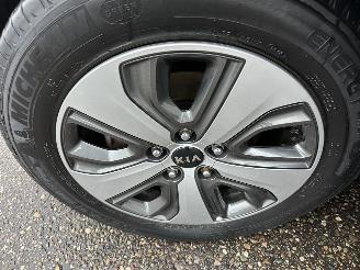 Kia Niro 1.6 GDi Hybrid ExecutiveLine - 77dkm nap - navi - camera - trekh - pdc - half leer - line assist picture 73