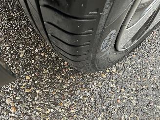 Kia Niro 1.6 GDi Hybrid ExecutiveLine - 77dkm nap - navi - camera - trekh - pdc - half leer - line assist picture 66