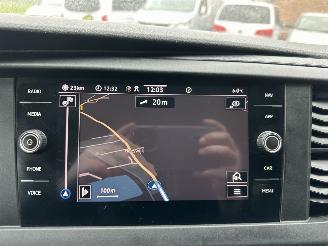 Volkswagen Transporter 2.0 TDI 150pk 6-bak Lang 3pers - 2x schuifdeur - nap - camera - navi - airco - cruise - pdc - trekh - facelift picture 44