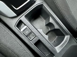 Volkswagen T-Roc 1.5 TSI 150pk 7-Traps aut Life - 7dkm nap - navi - cam - virtual - front + line + park assist - keyless picture 32