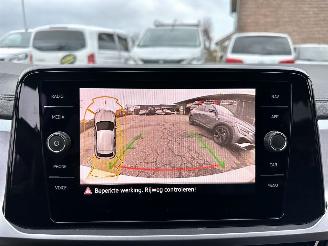 Volkswagen T-Roc 1.5 TSI 150pk 7-Traps aut Life - 7dkm nap - navi - cam - virtual - front + line + park assist - keyless picture 22