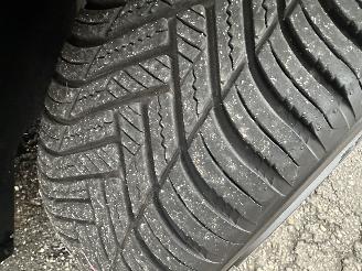 Volkswagen T-Roc 1.5 TSI 150pk 7-Traps aut Life - 7dkm nap - navi - cam - virtual - front + line + park assist - keyless picture 60