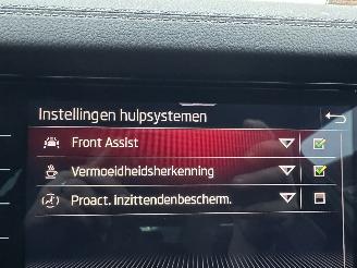 Skoda Kodiaq 1.5 TSI 150pk 7-traps aut Sportline Bus - nap - nardo grey - keyless - virtual - sfeerverl - nav - cam - memory picture 18