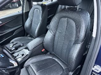 BMW 1-serie Gereserveerd 118i 136pk 7-Traps aut High Exe - nap - virtual - nav - cam - front + line + park assist - leer + stoelverw - sfeerverl picture 55