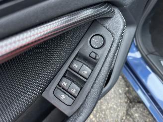 BMW 1-serie Gereserveerd 118i 136pk 7-Traps aut High Exe - nap - virtual - nav - cam - front + line + park assist - leer + stoelverw - sfeerverl picture 51