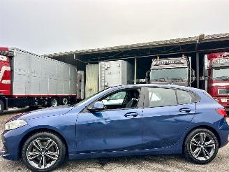 Schadeauto BMW 1-serie 118i 136pk 7-Traps aut High Exe - nap - virtual - 2021/4