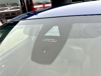 BMW 1-serie Gereserveerd 118i 136pk 7-Traps aut High Exe - nap - virtual - nav - cam - front + line + park assist - leer + stoelverw - sfeerverl picture 7