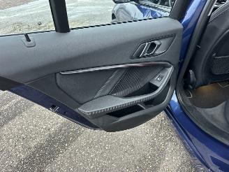 BMW 1-serie Gereserveerd 118i 136pk 7-Traps aut High Exe - nap - virtual - nav - cam - front + line + park assist - leer + stoelverw - sfeerverl picture 66